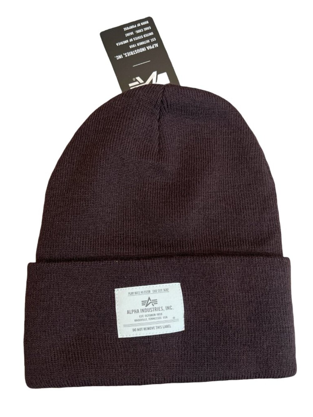 Alpha Industries Essential Beanie in Berry One Size New